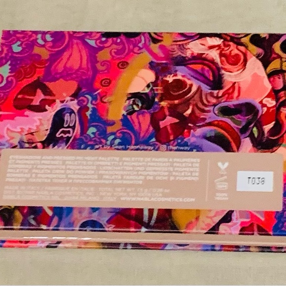 NABLA Metropolitan Cutie Eye Shadow Palette - Picture 2 of 3